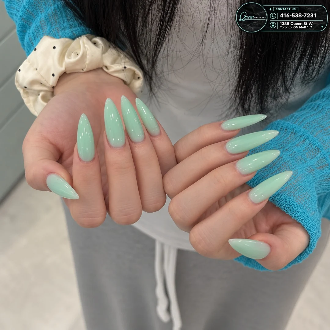 Fresh mint, glossy finish